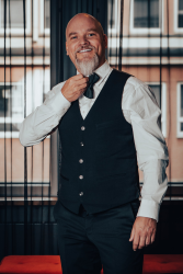 Niko Kivelä